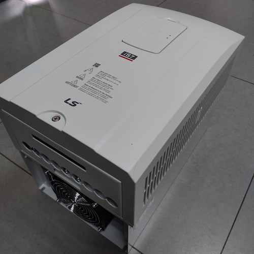 Biến tần Ls SV0150IS7-4NO